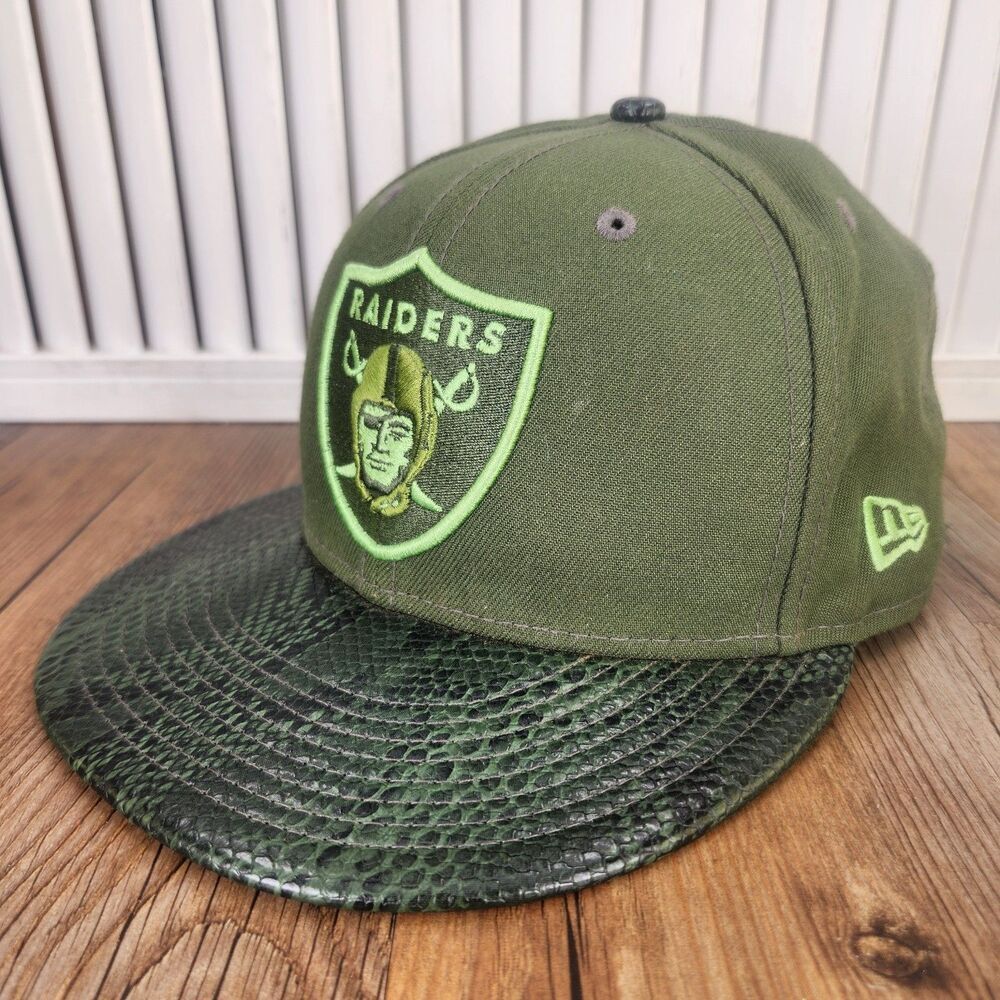 Las Vegas Raiders New Era 9fifty Snake Print Snapback Hat Cap Green NFL Football